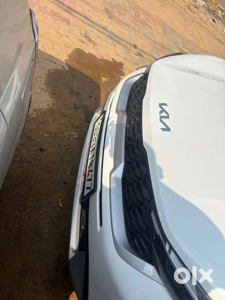 Kia Sonet Petrol Manual 2025