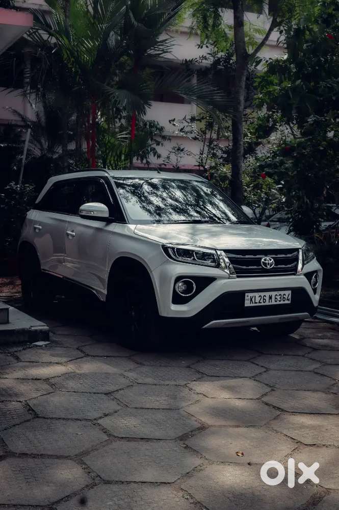 Toyota Urban Cruiser 2022 Petrol Well Maintained