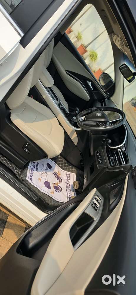 Mg Hector Sharp Pro 1.5 Turbo Cvt, 2023, Petrol