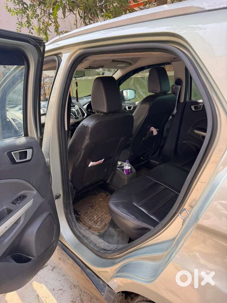Ford Escort Sport E 2015