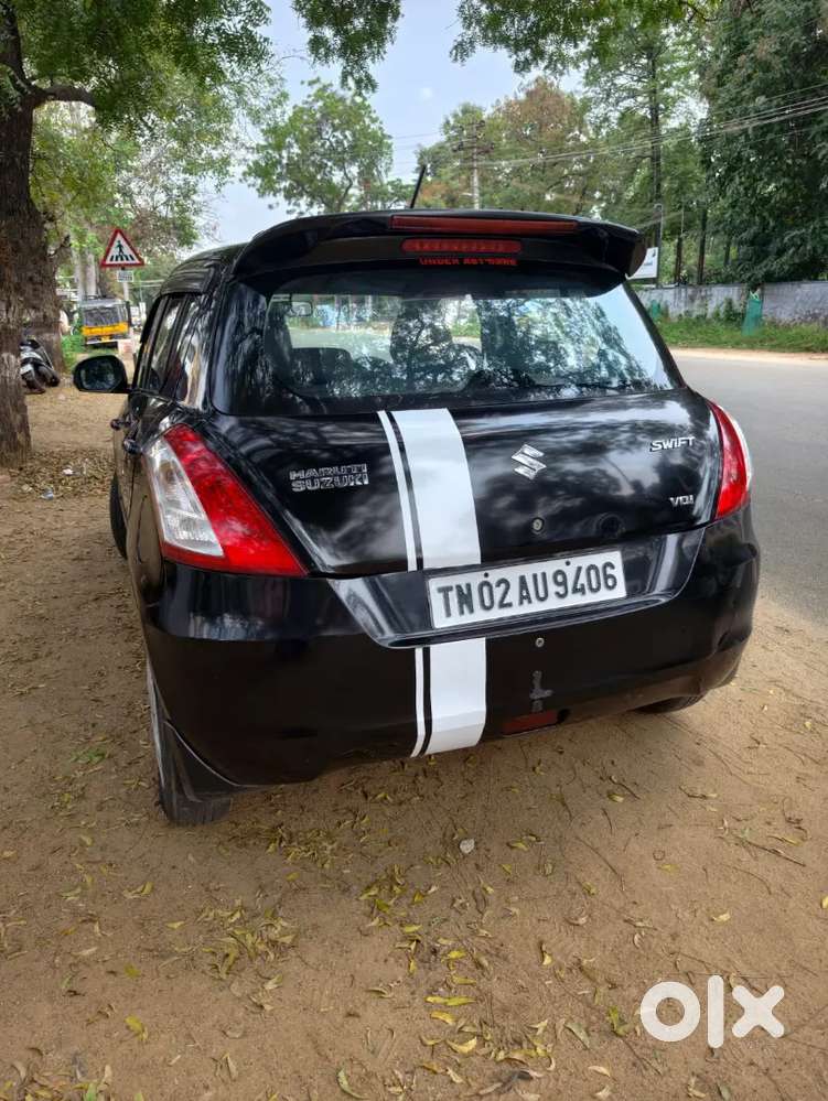 Maruti Suzuki Swift 2012