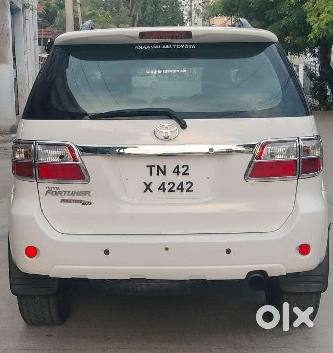 Toyota Fortuner 4x4 At, 2010, Diesel