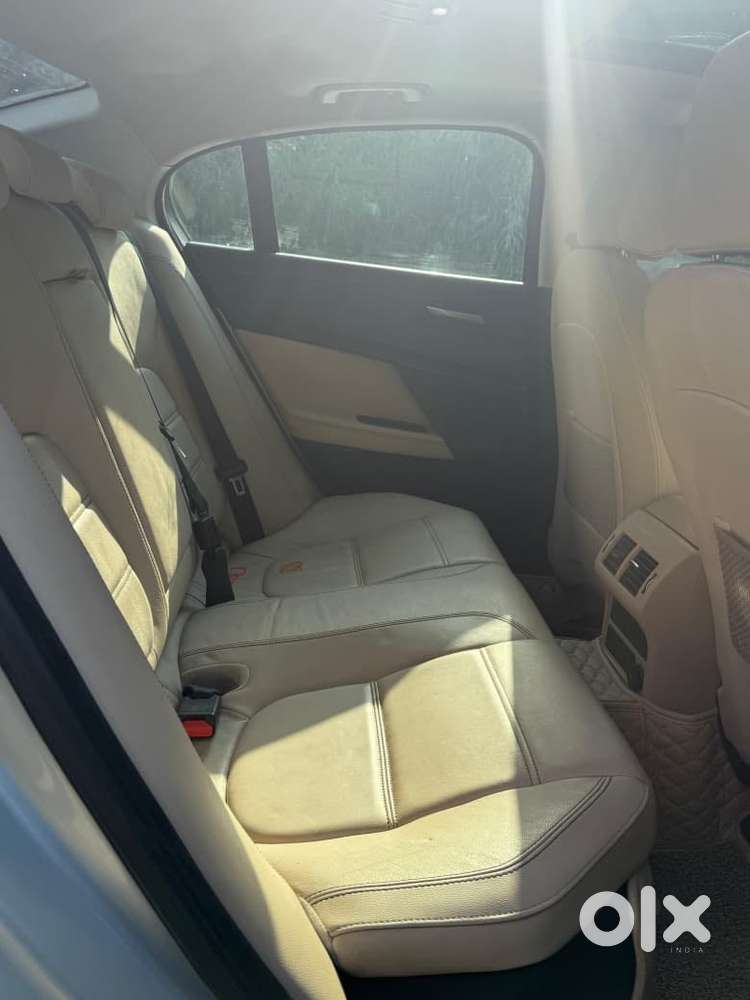 Jaguar Xe Prestige, 2018, Diesel