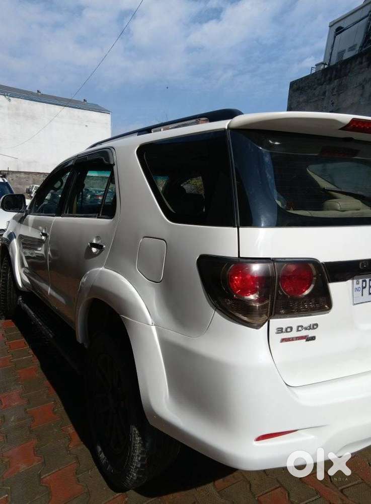 Toyota Fortuner, 2014, Diesel