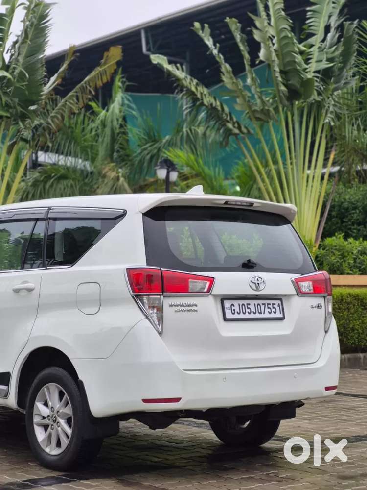 Toyota Innova Crysta G 8 Str, 2016, Diesel