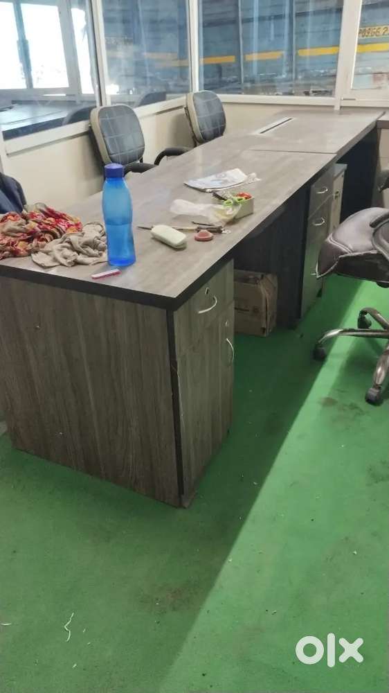 Counter Tebal