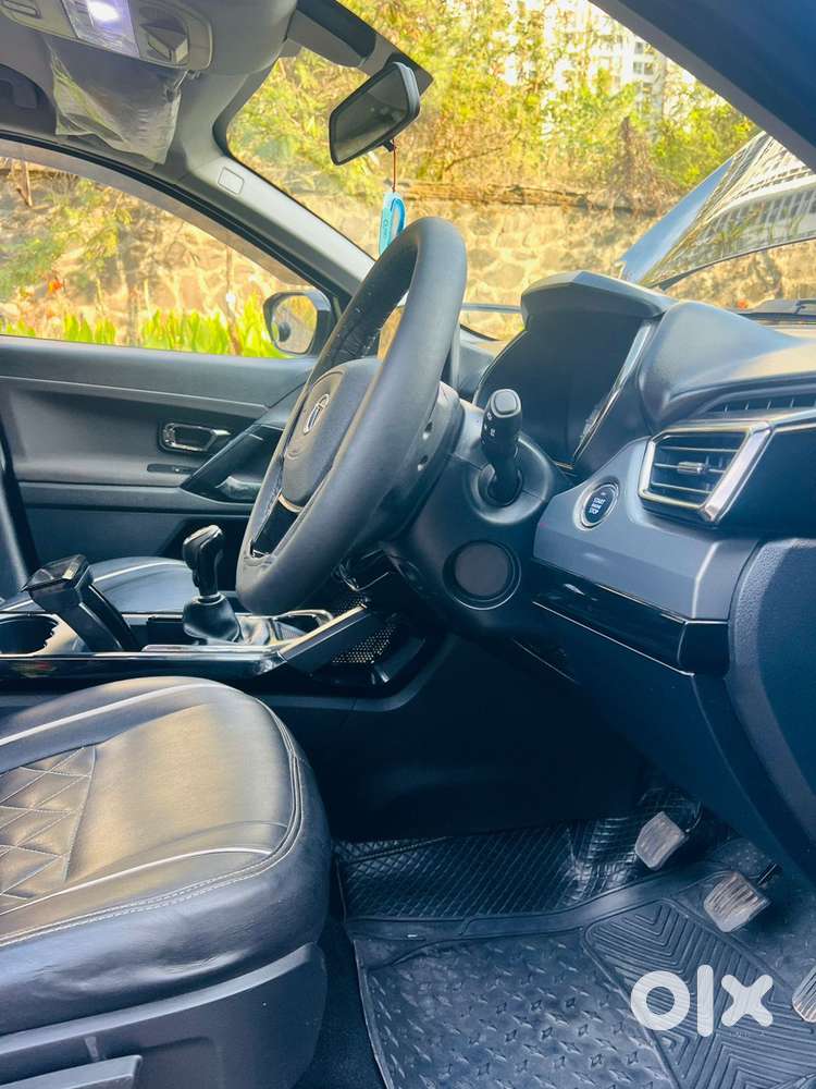 Tata Safari 2.0 Kryotec Xt Plus Dark Edition, 2023, Diesel