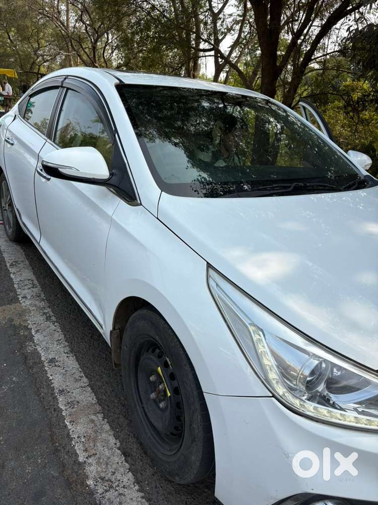 Hyundai Verna 2019 Diesel 80000 Km Driven