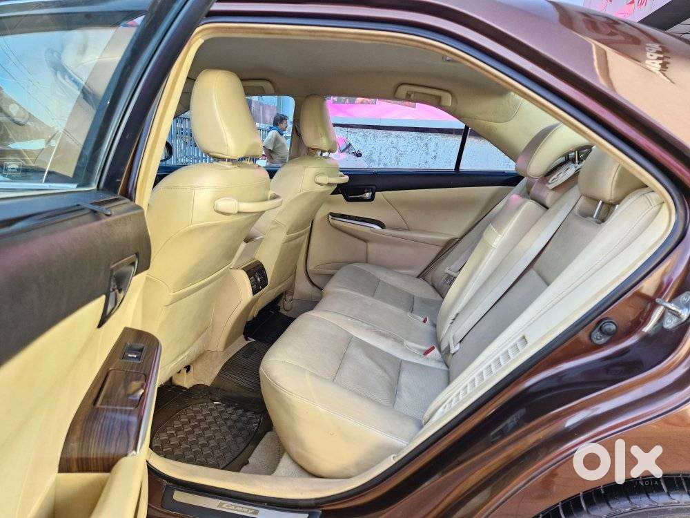 Toyota Camry Hybrid, 2016, Petrol