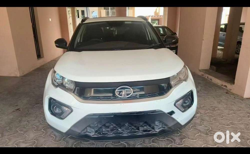 Nexon 2022 Automatic 74k Km Original Tyres