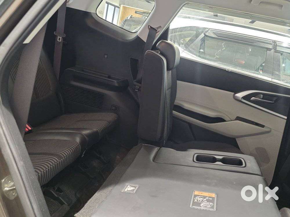 Kia Carens 1.4 Prestige Plus Turbo 7 Str, 2023, Petrol