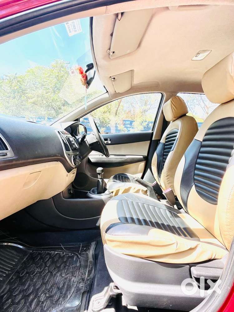 Hyundai I20 Magna 1.2 Mt, 2012, Cng & Hybrids