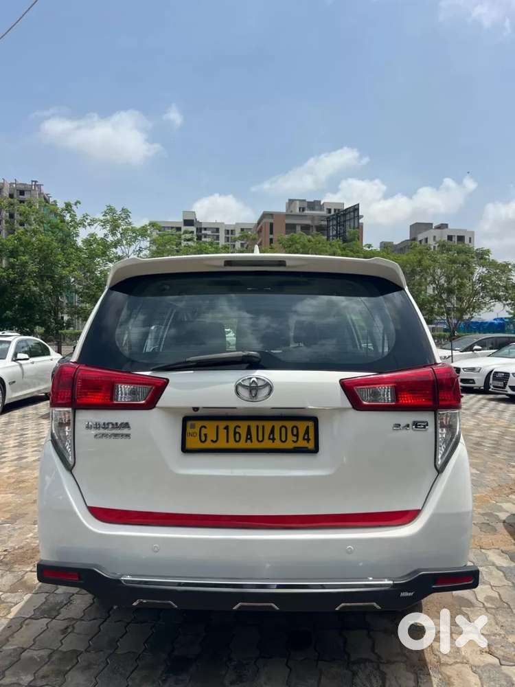 Toyota Innova Crysta 2.4 G Mt 7 Str, 2018, Diesel