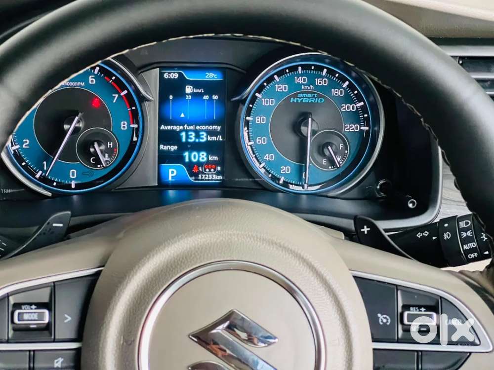 Maruti Suzuki Ertiga Zxi Plus At Shvs, 2025, Petrol