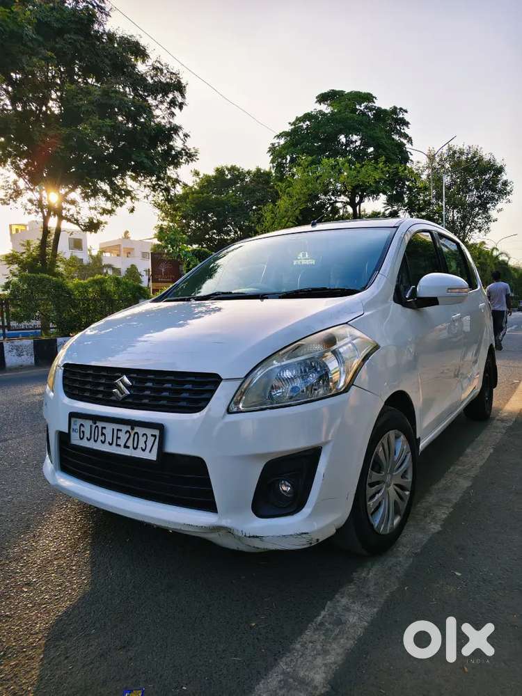 Maruti Suzuki Ertiga 2013 Diesel 93000 Km Driven