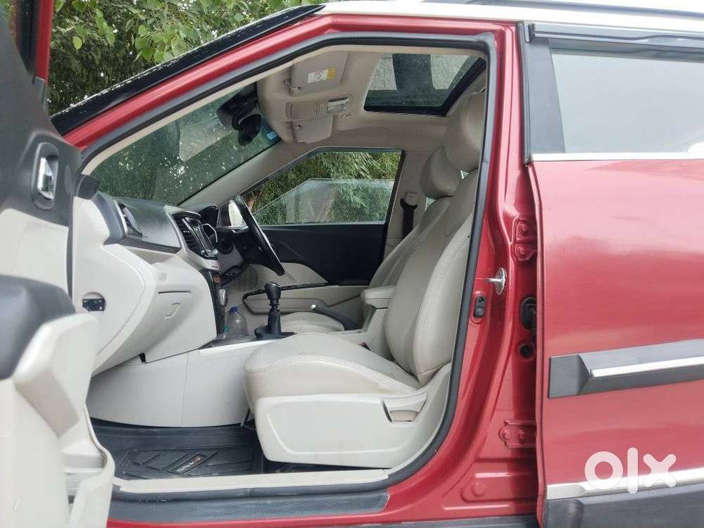 Mahindra Xuv300 W8 Option Dual Tone Diesel, 2019, Diesel