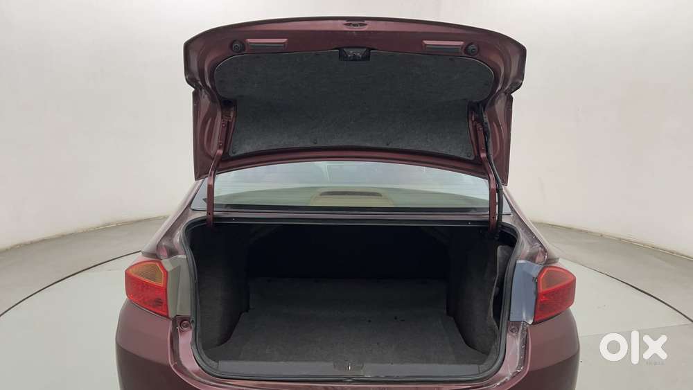 Honda City I-vtec V, 2017, Petrol