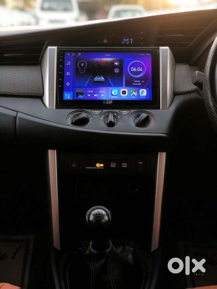 Toyota Innova Crysta 2.4 G Mt 8s, 2016, Diesel