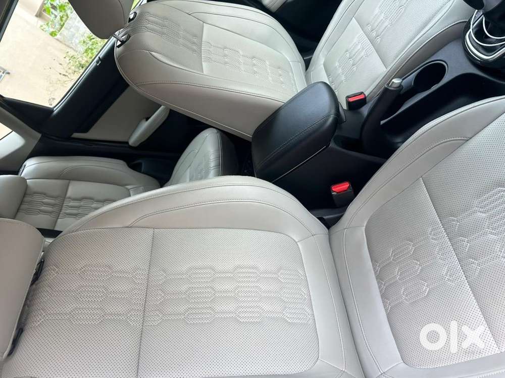 Kia Seltos Petrol Manual 2024 Car