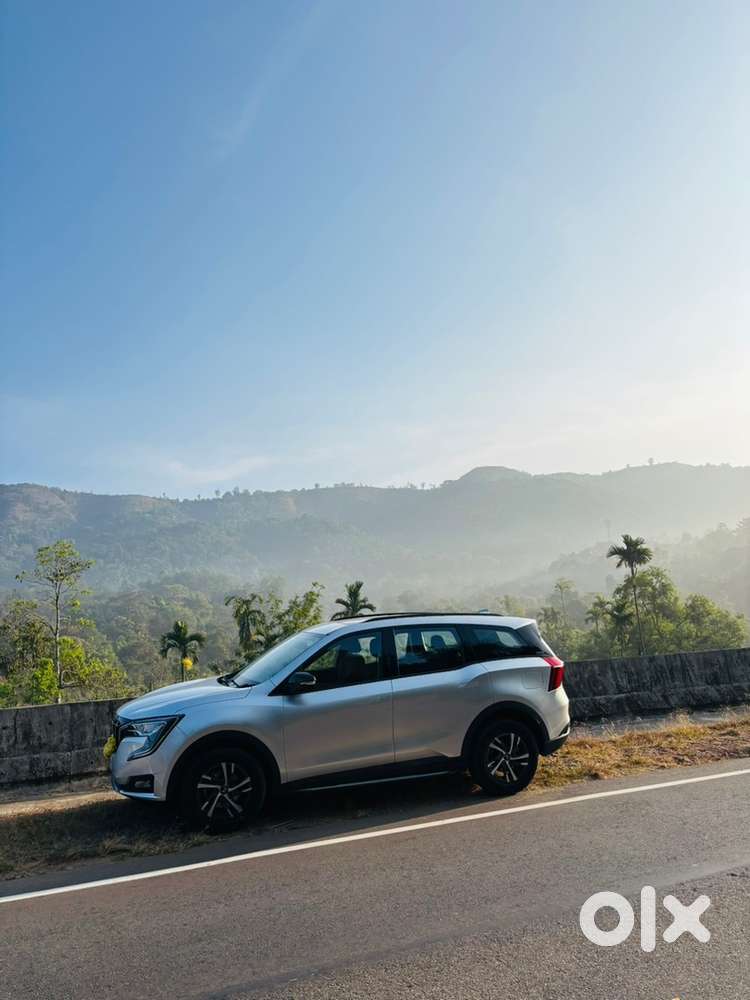 Mahindra Xuv700 Petrol 2023