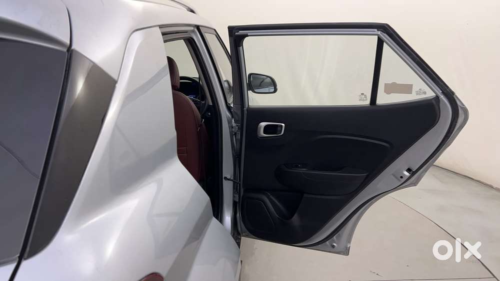 Hyundai Venue 1.0 Sx (o) Turbo Dct, 2020, Petrol