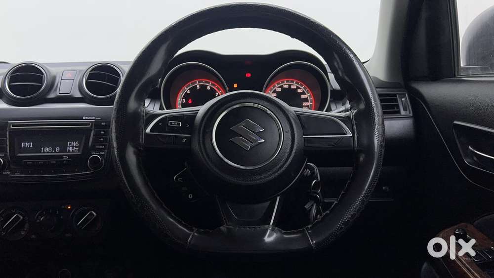 Maruti Suzuki Swift Vvt Vxi, 2019, Petrol