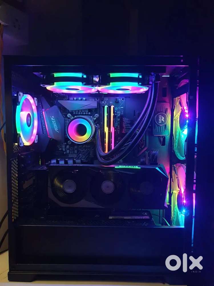 Selling my Gaming pc in mint condition