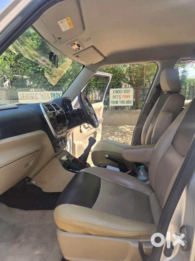 Mahindra Tuv 300 2016