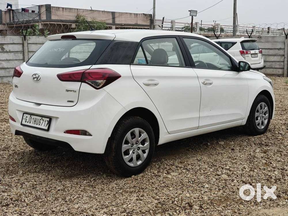 Hyundai Elite I20 Sportz (o) 1.4, 2017, Diesel
