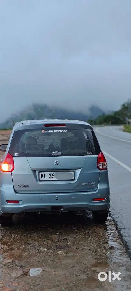Maruti Suzki Ertiga 2012 Model