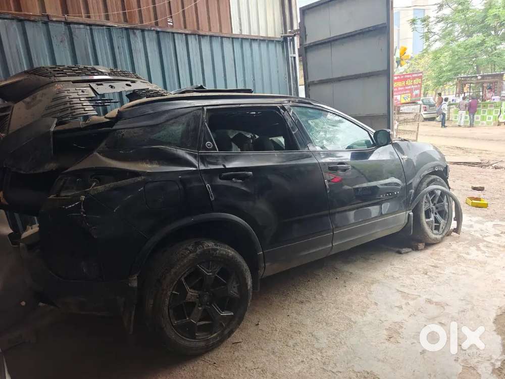 Tata Harrier 2024 Diesel 32542 Km Driven