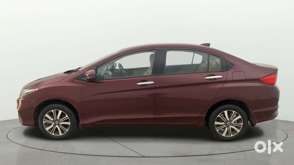 Honda City I-vtec V, 2018, Petrol