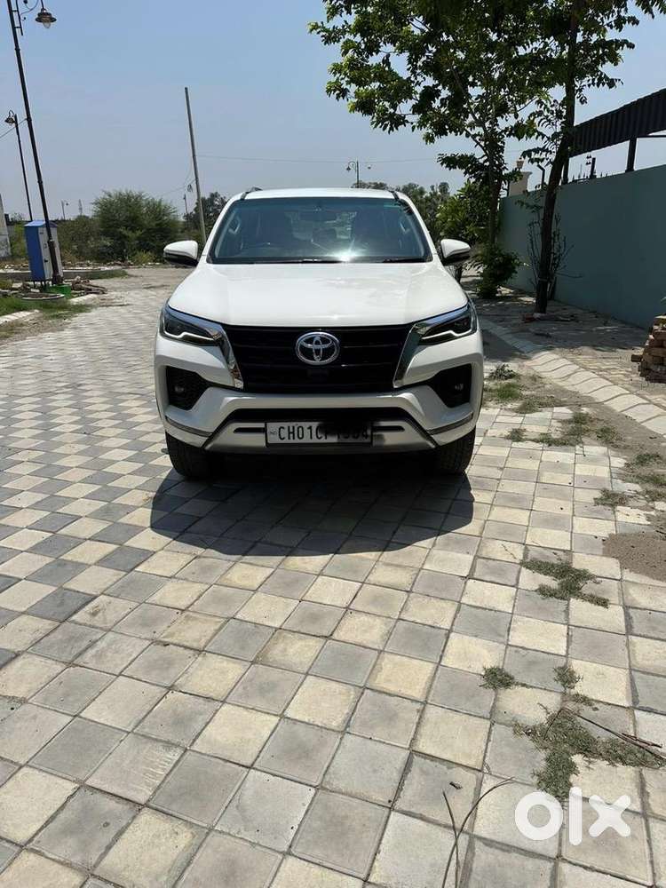 Toyota Fortuner 2023 Diesel 63000 Km Driven