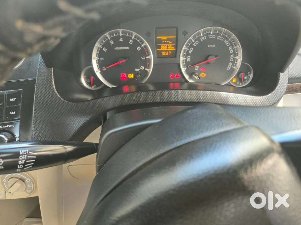 Maruti Suzuki Swift Dzire 1.2 Vxi Bsiv, 2015, Petrol