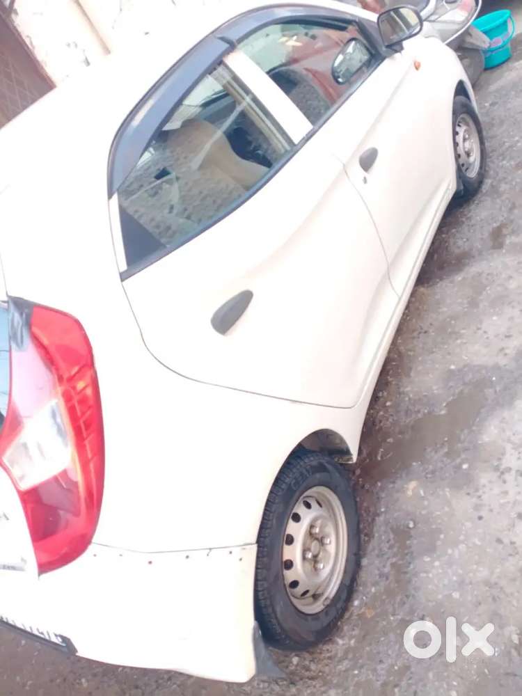 Hyundai Eon 2013 Petrol Good Condition