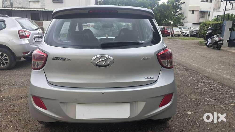 Hyundai Grand I10 Asta Option, 2016, Petrol