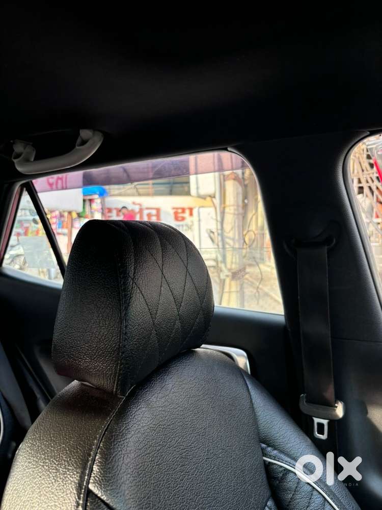 Hyundai Venue 2019 Petrol Well Maintained