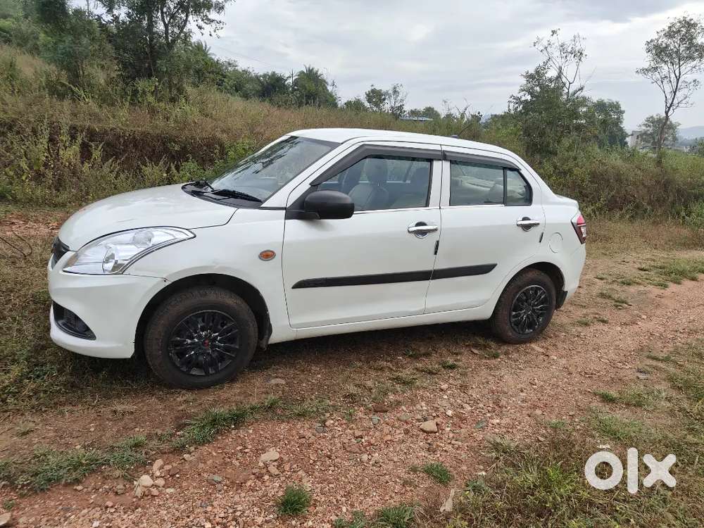 Maruti Suzuki Dzire 2018 Diesel 100000 Km Driven