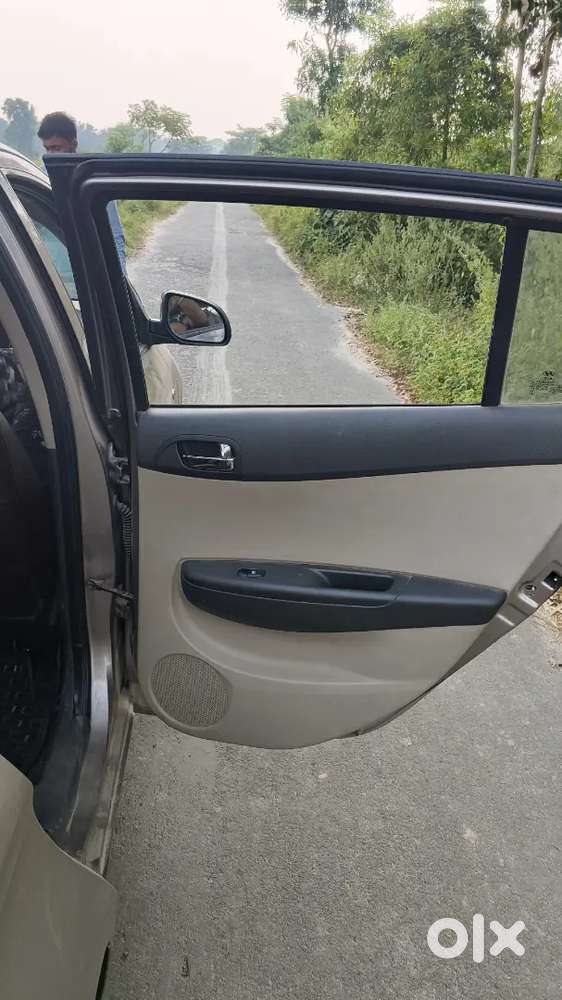 Hyundai I20 1.2 Sportz 2012