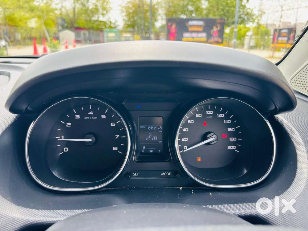Tata Tiago 1.2 Revotron Xt (o), 2019, Petrol