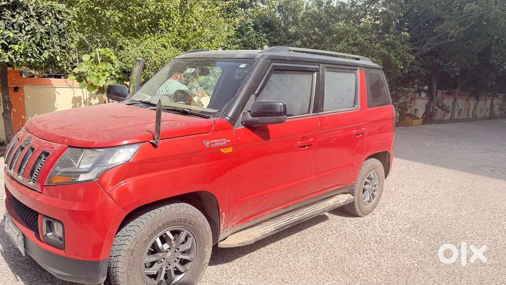 Mahindra Tuv 300 2018