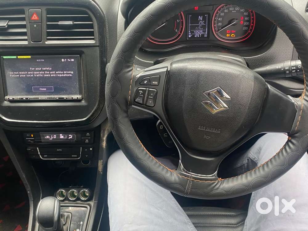 Maruti Suzuki Brezza 1.5 Zxi Plus At Smart Hybrid Dual Tone, 2019, D..