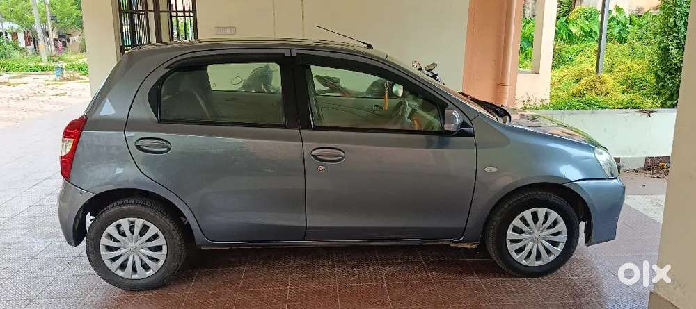 Toyota Etios Liva G 2014