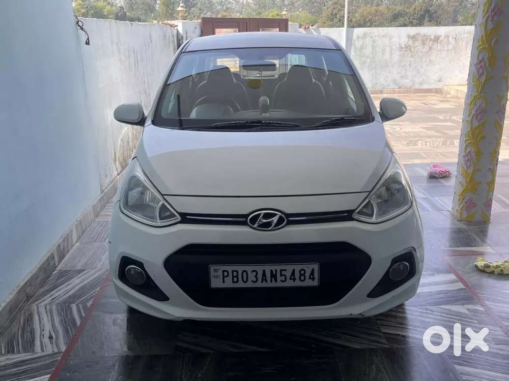 Hyundai Grand I10 2016 Diesel 83372 Km Driven