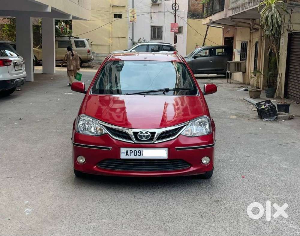 Toyota Etios 2010-2012 V, 2011, Petrol