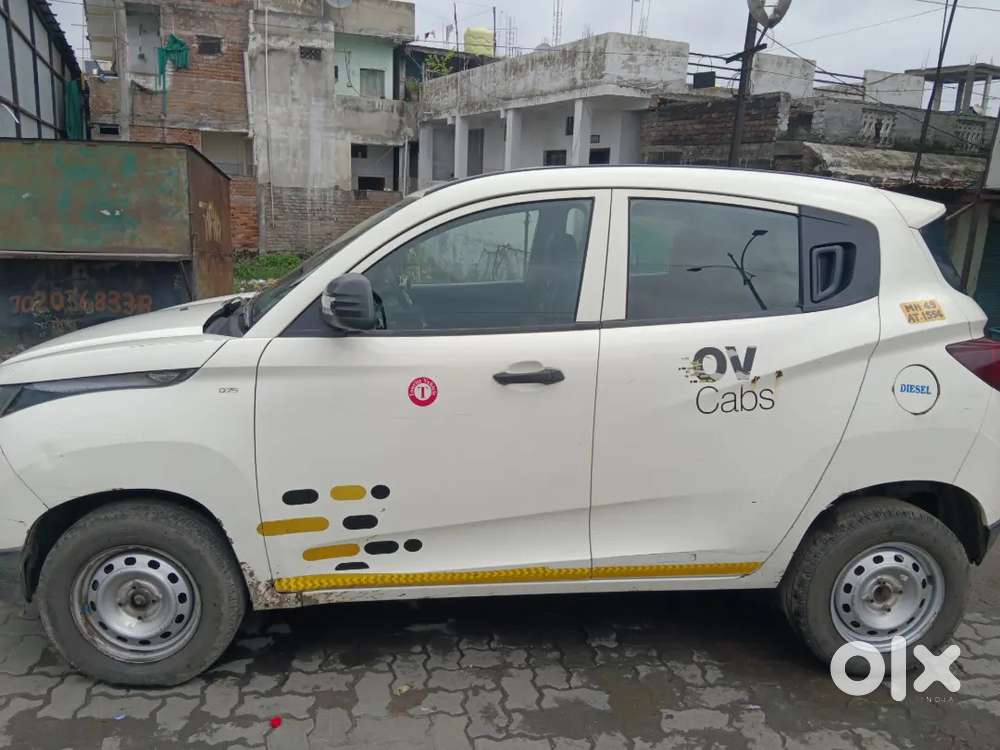 Mahindra Kuv 100 2018