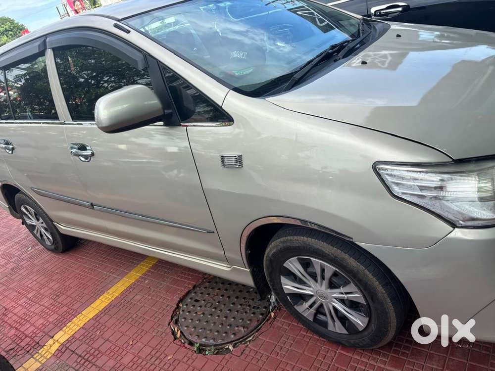Toyota Innova Diesel 2012