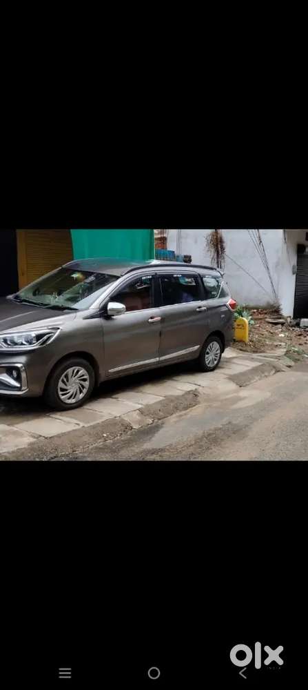 Maruti Suzuki Ertiga 2022 At Variant
