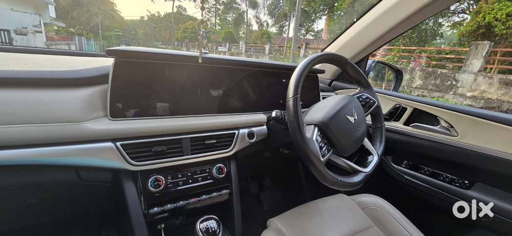 Mahindra Xuv700 2.2 Ax 7 Diesel Mt Str, 2022, Diesel