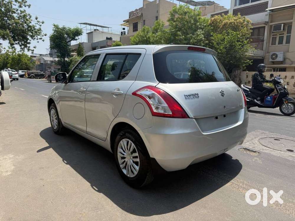 Maruti Suzuki Swift Lxi Optional-o, 2018, Cng & Hybrids